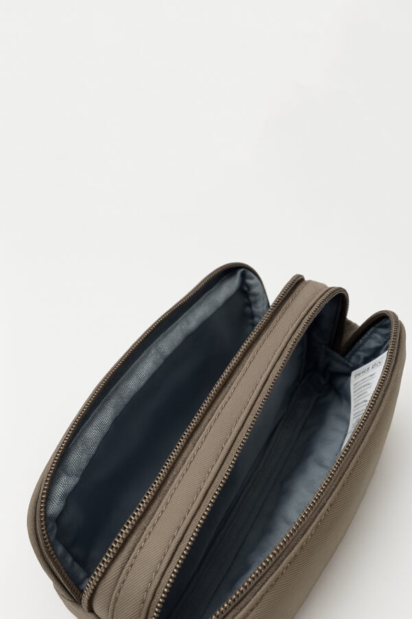pierre-cardin-kalemlik-kahve-03pcklm3001-kh-125876.jpg Pierre Cardin Kalemlik Kahve 03pcklm3001-Kh