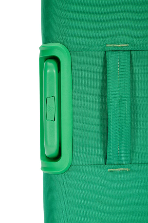 benetton-kabin-boy-kumas-valiz-yesil-bnt2400-117419.jpg Benetton Kabin Boy Kumaş Valiz Yeşil Bnt2400
