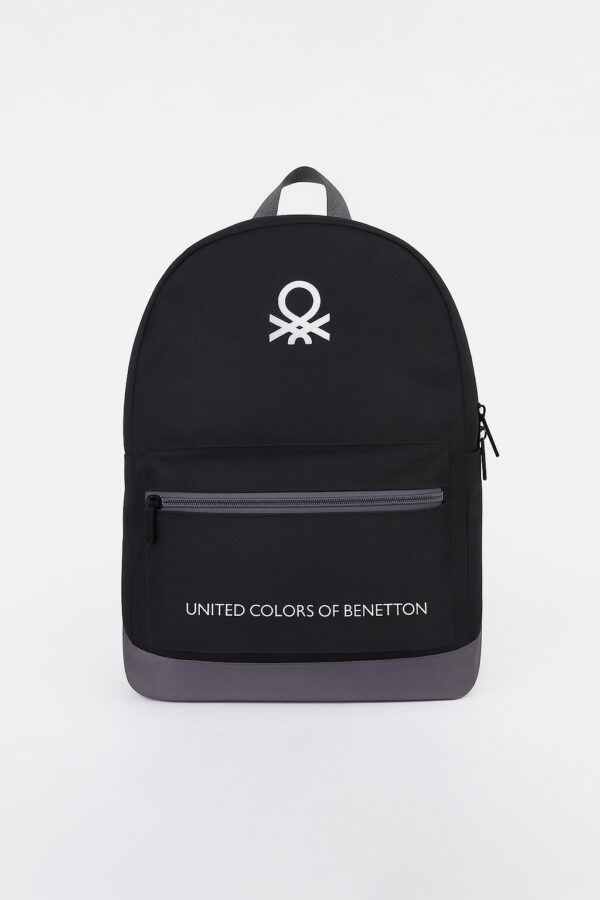 benetton-unisex-siyah-okul-sirt-cantasi-70419-126582.jpg Benetton Unisex Siyah Okul Sırt Çantası 70419