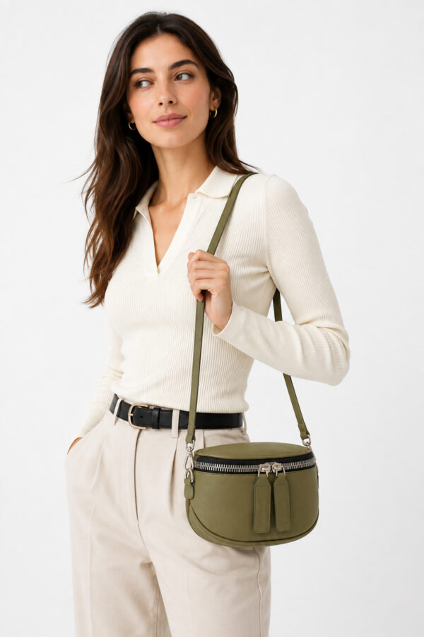 jkln-kadin-body-bag-cantasi-genis-hacimli-gunluk-haki-canta-im357-9-145593.jpg JKLN Kadın Body Bag Çantası Geniş Hacimli Günlük Haki Çanta IM357-9