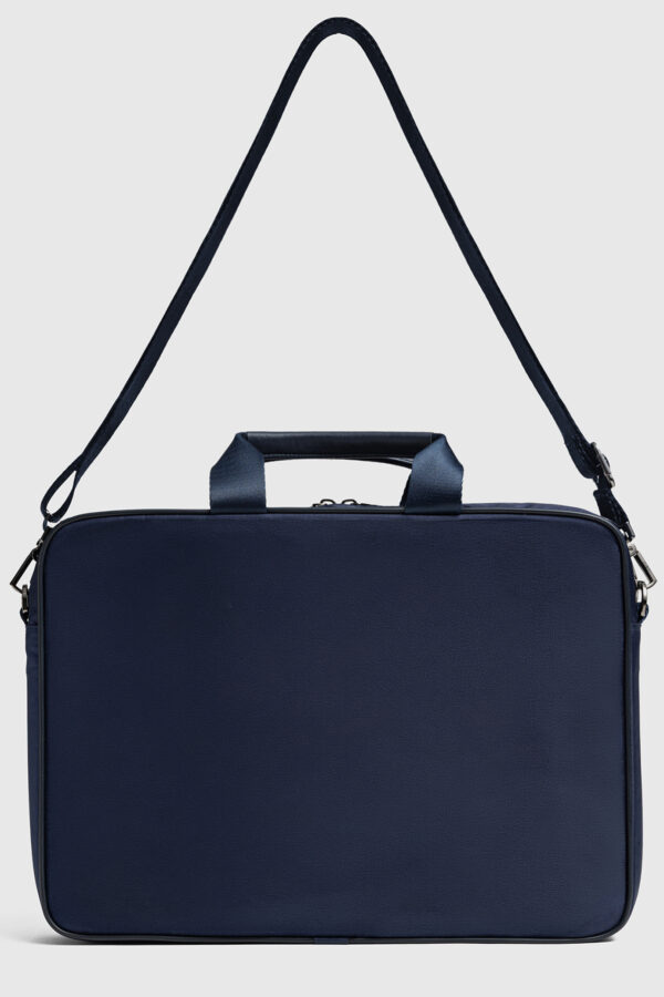 u-s-polo-assn-evrak-cantasi-lacivert-26058-140291.jpg U.S. Polo Assn. Lacivert Laptop Çantası 15.6 İnç Uyumlu Omuz Askılı Evrak ve Bilgisayar Çantası 26058