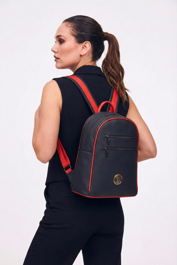 u-s-polo-assn-kadin-sirt-canta-lacivert-kirmizi-us24280-136234.jpg U.S. Polo Assn. Kadın Sırt Çanta Lacivert-Kırmızı Us24280